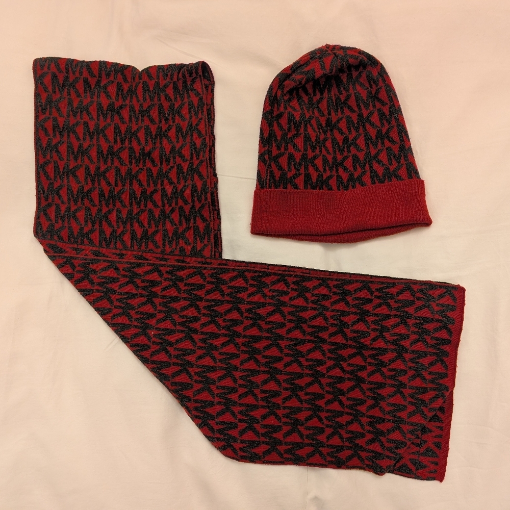 Michael Kors Red and Gray Knit Patterned Scarf And Hat Set